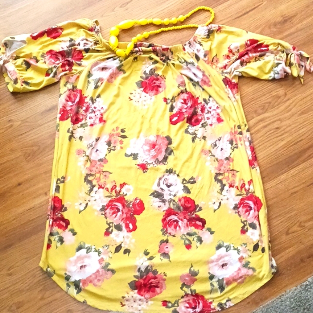 ⭐️4/$20❤️Derek🖤Heart Plus Dress